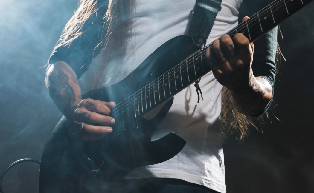 XX edycja Festiwalu Around The Rock z udziałem znanych zespołów muzycznych